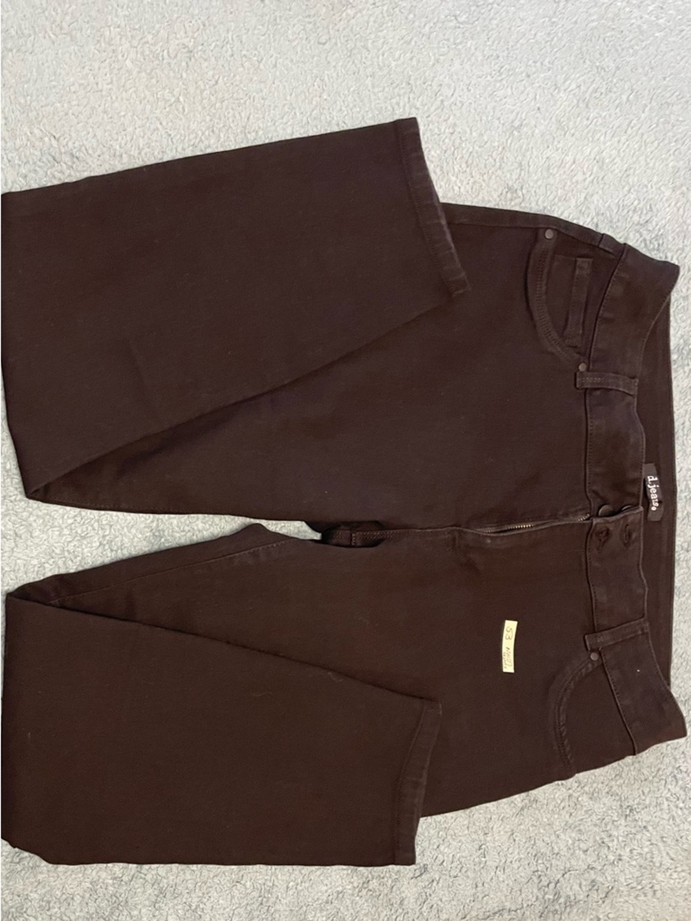 D. Jeans. Classic Women's Black skinny Straight-Leg Jeans